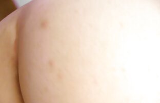 XXX एशियाई योनि सेक्सी फिल्म फुल एचडी फिल्म में जगा और उसके बालों वाले छेद के साथ भरा