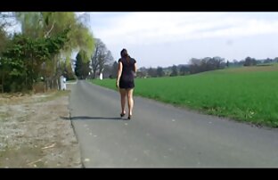 XXX काली औरत, क्या आपने खिलौनों के सेक्सी फुल मूवी हिंदी में साथ बतख देखी है